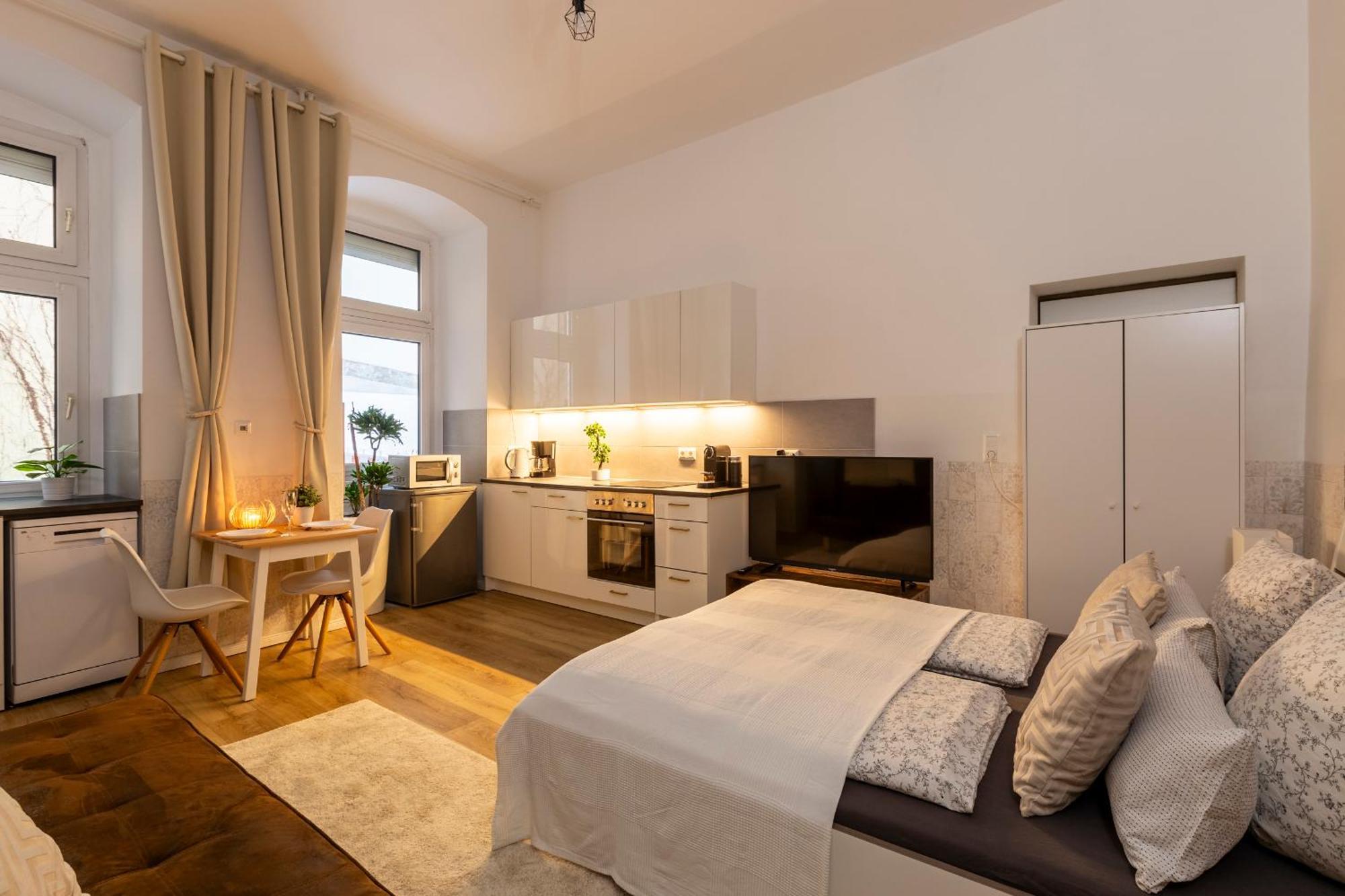 Lovely Place In The Heart Of Prenzlauer Berg Berlin Exterior photo